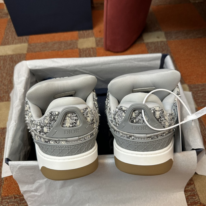 D1OR B9s SNEAKER