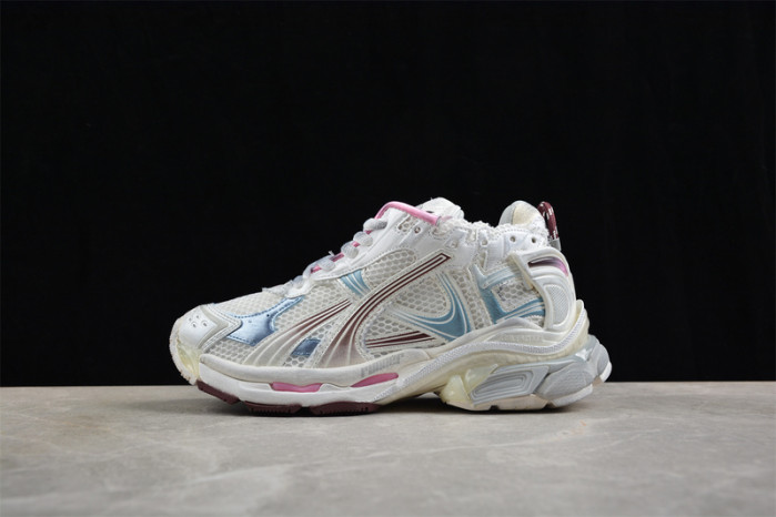 BLCG RUNNER SNEAKER