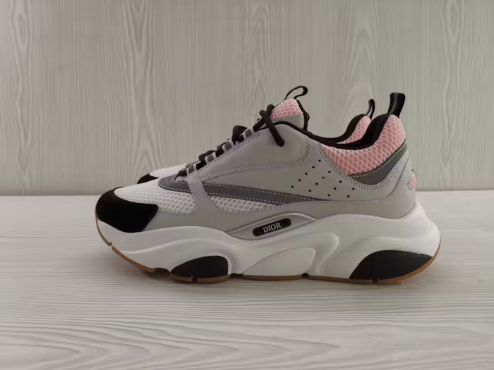 d1or b22 sneaker