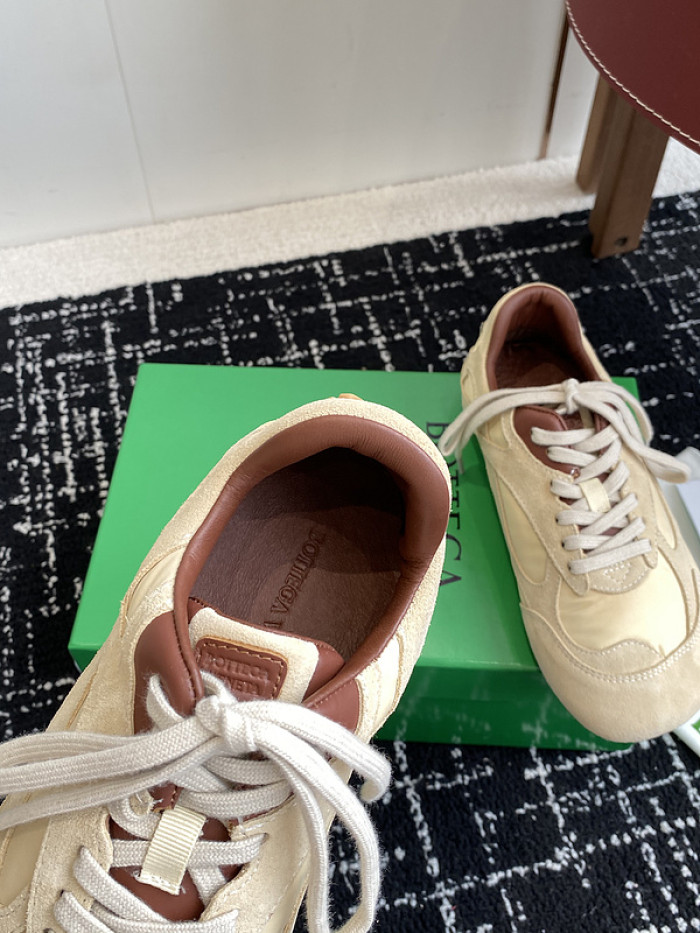 B0tte*a vene*ta orbit sneakers