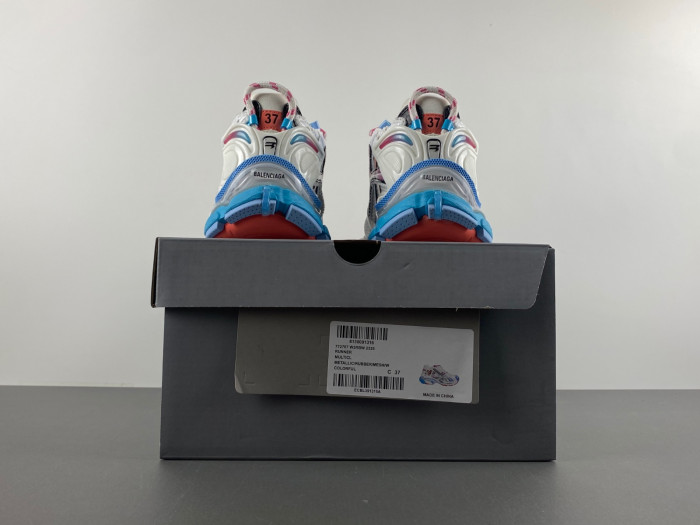 blcg runner sneaker