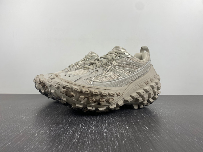 blc* defender sneaker