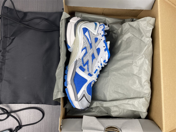 BLCG RUNNER SNEAKER
