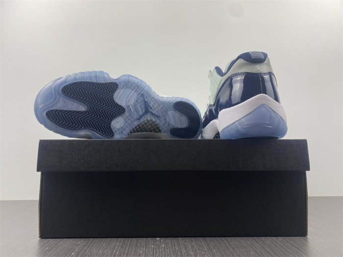 air jordan 11 retro low georgetown 528895-007