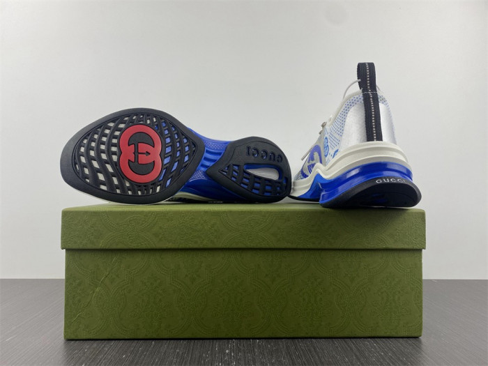 G*u*i1 run sneaker