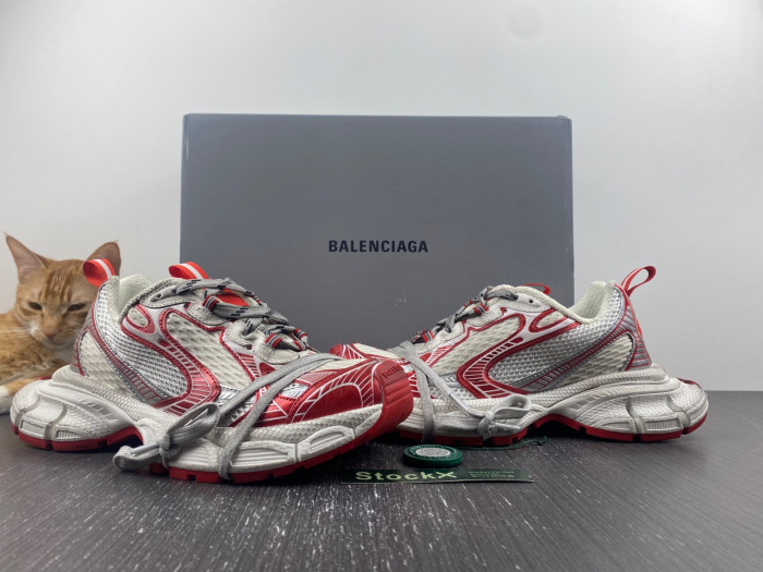 blc* 3xl sneaker