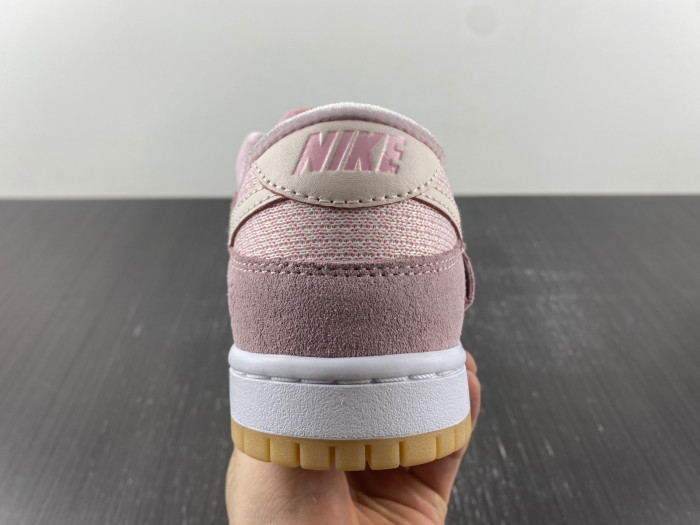 nike dunk low "teddy bear" dz5318-640