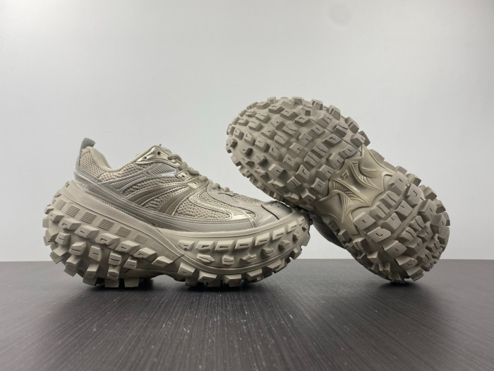blc* defender sneaker