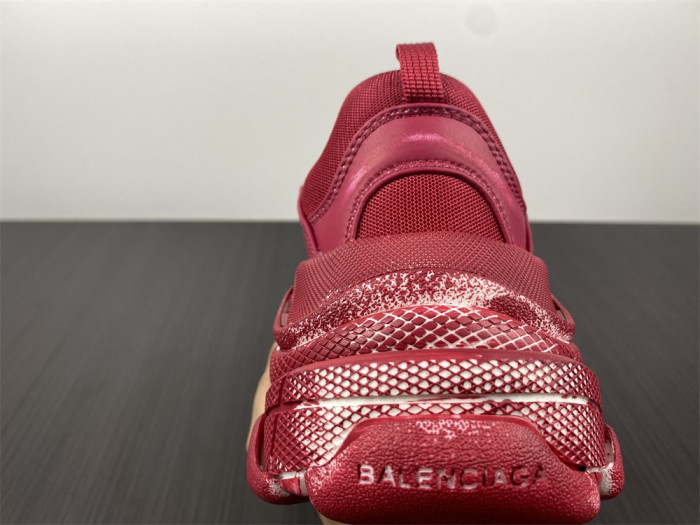 blc* triple s trainer