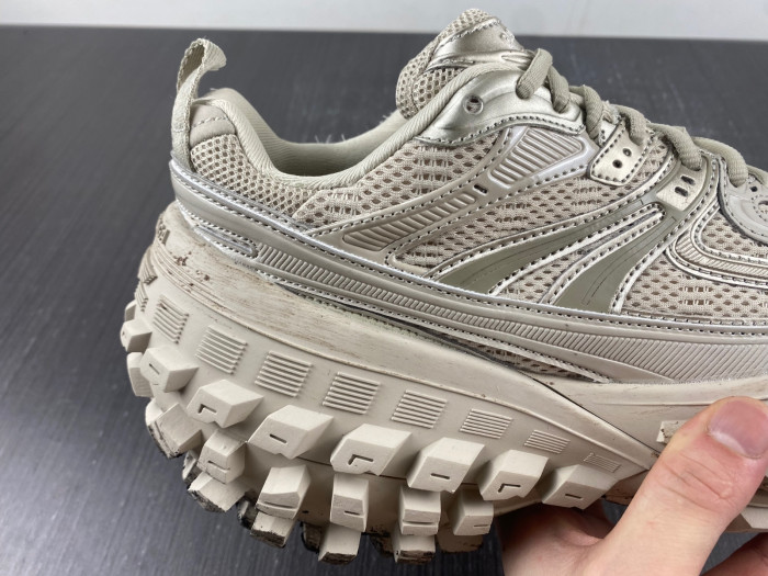 blc* defender sneaker