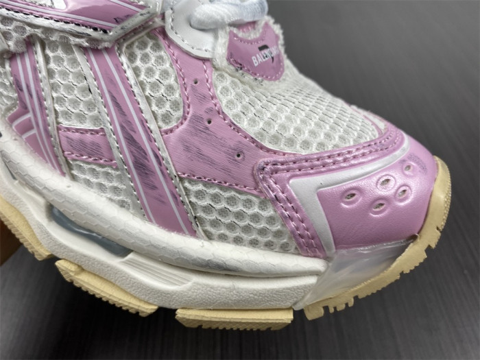 BLCG RUNNER SNEAKER