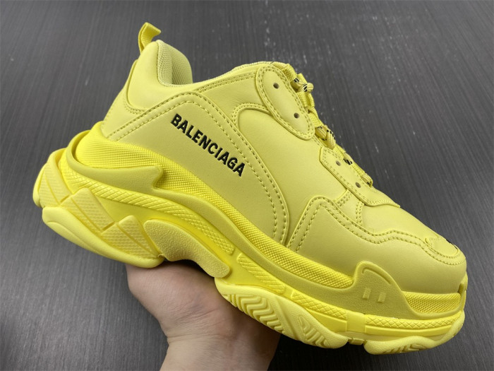 blc* triple s trainer