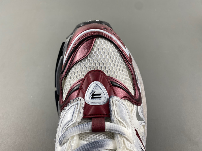 blcg runner sneaker