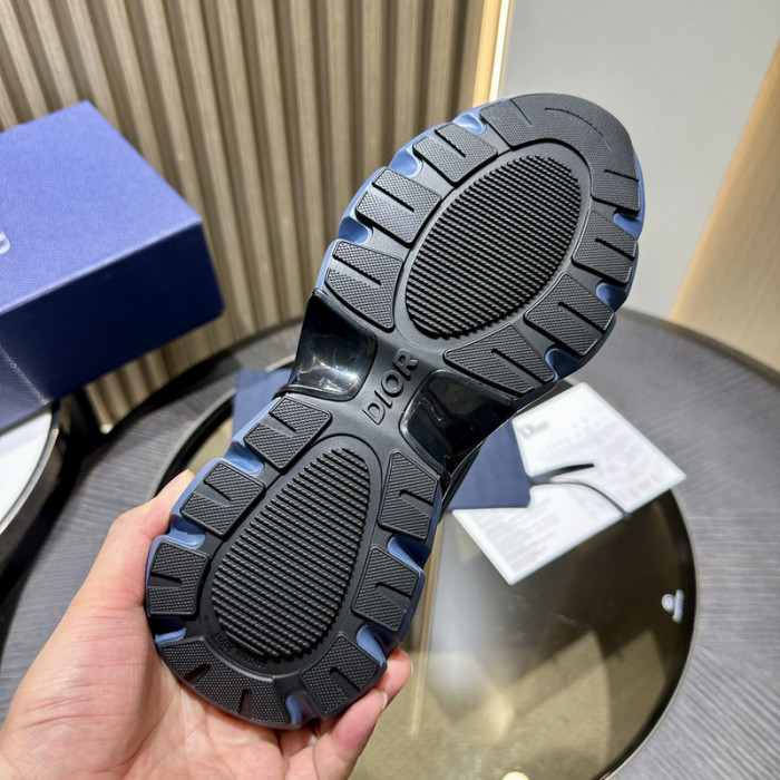 D1OR B44 SNEAKER