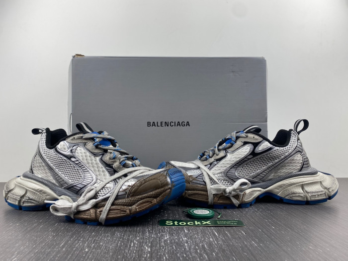 blc* 3xl sneaker