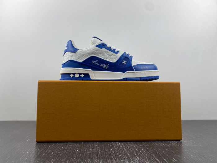 LOU1VTON trainer (EU47)
