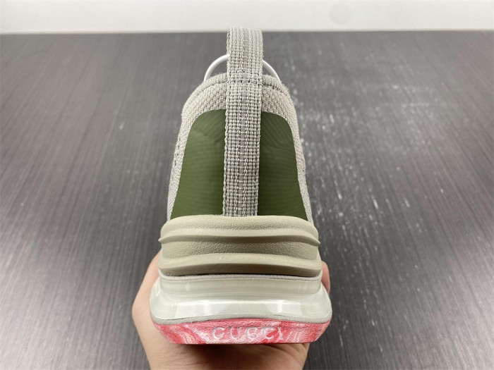G*u*i1 run sneaker