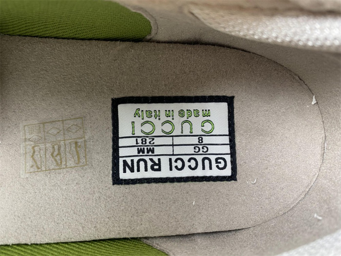 G*u*i1 run sneaker