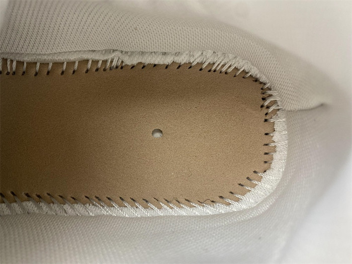 blcg runner sneaker