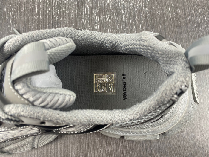 blc* 3xl sneaker