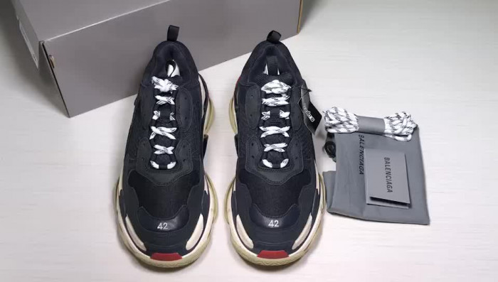 blc* triple s trainer