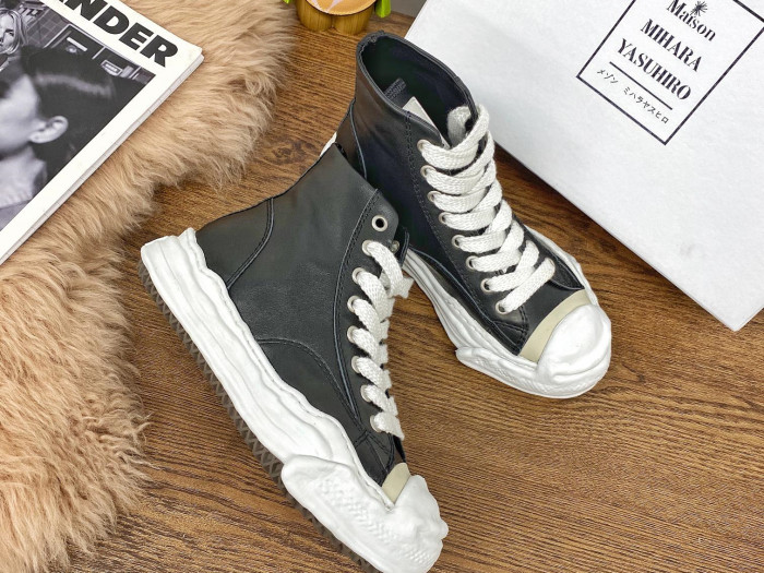 Ma*s*n mihara yasuhiro high-top sneakers mmy-003