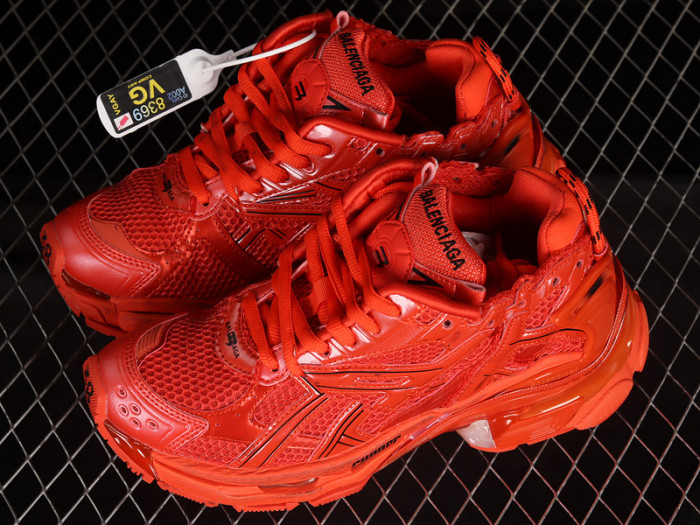 blcg runner sneaker