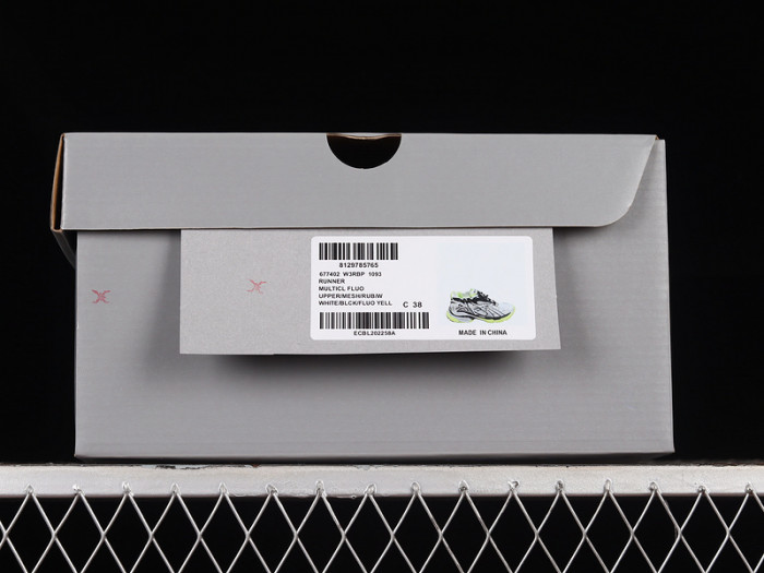 blcg runner sneaker