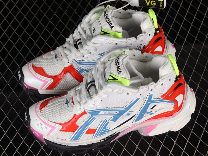 blcg runner sneaker