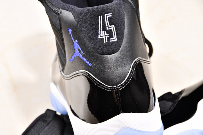 air jordan 11 retro 