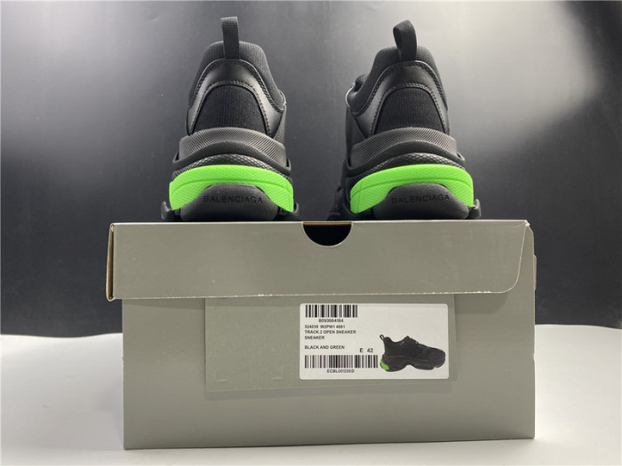 blc* triple s trainer