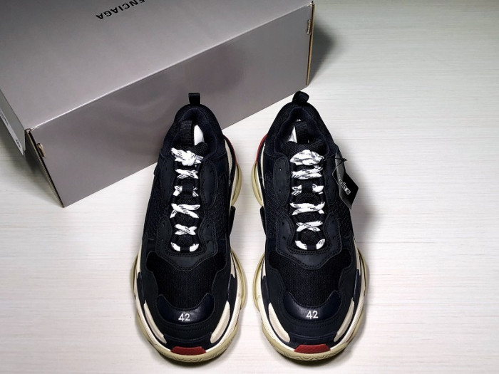 blc* triple s trainer