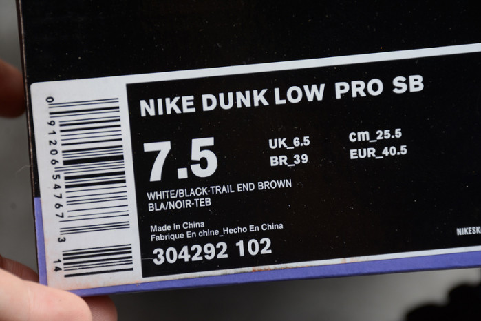 nike sb dunk low white black trail end brown - 304292-102