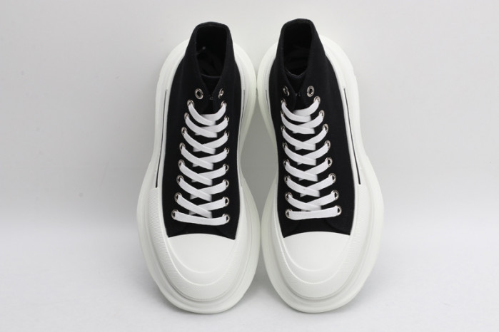 mcqueen tread slick
