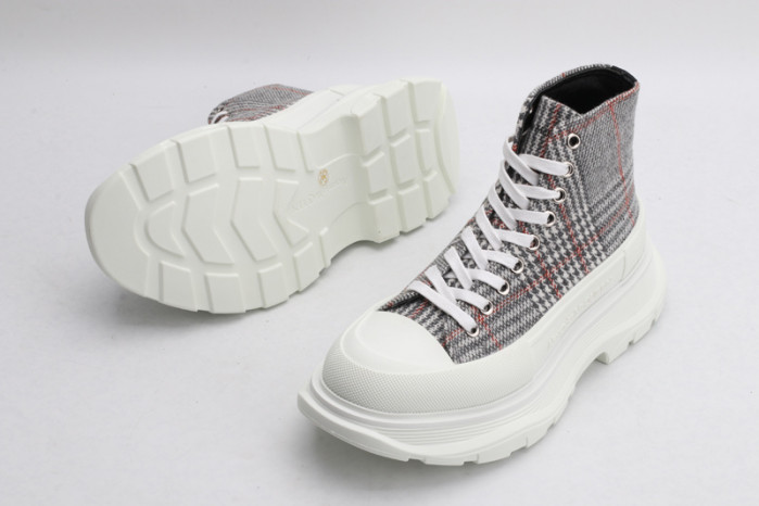 mcqueen tread slick