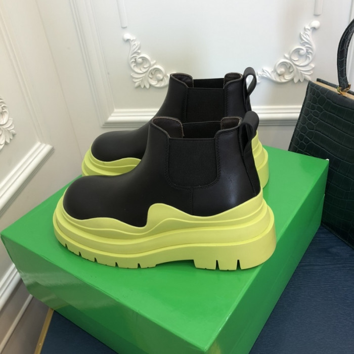 Botteg*Venta Tire Leather Ankle boots