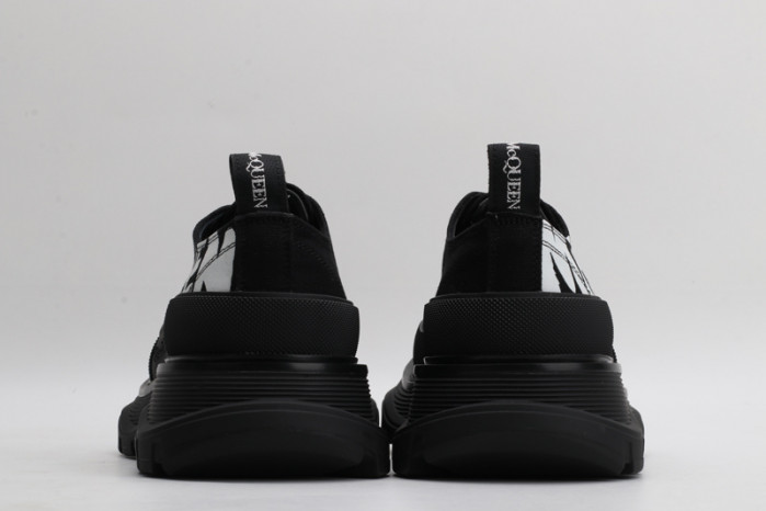 mcqueen tread slick