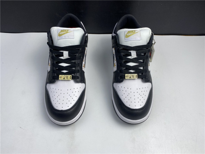Supre* X Dunk Low OG SB QS 
