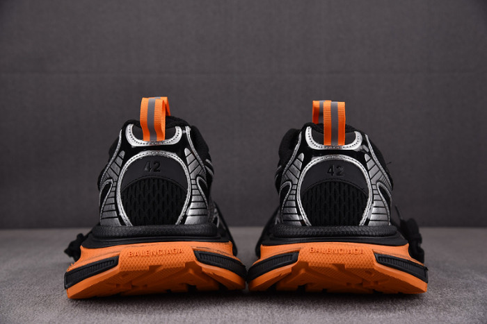 blc* 3xl sneaker