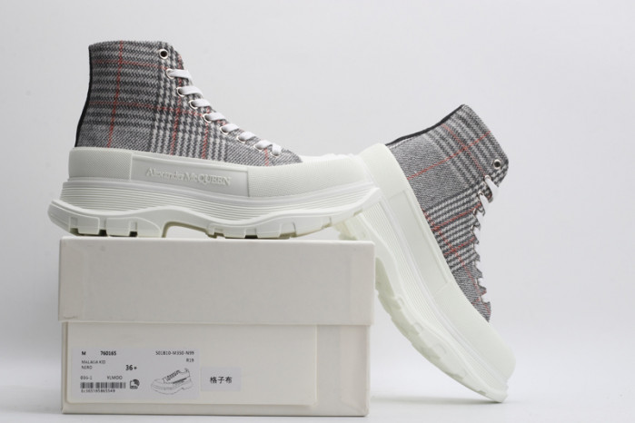 mcqueen tread slick