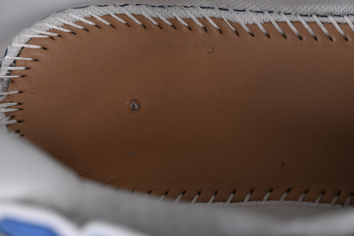 blcg runner sneaker