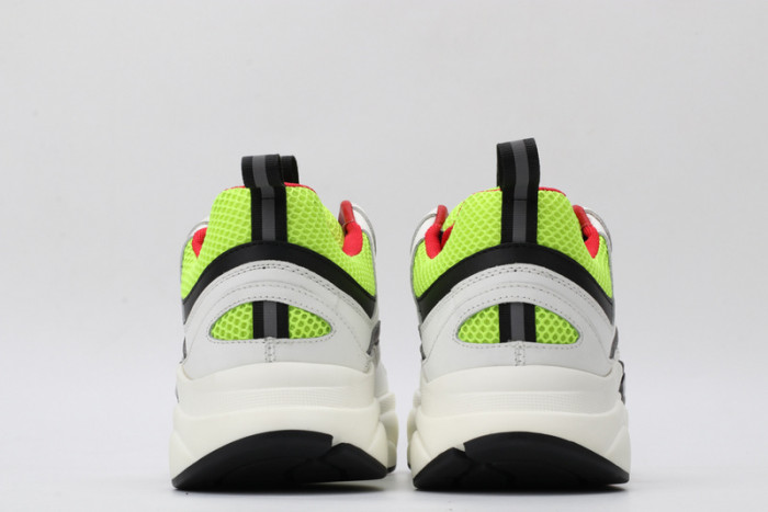 d1or b22 sneaker
