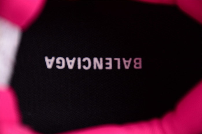 blcg runner sneaker