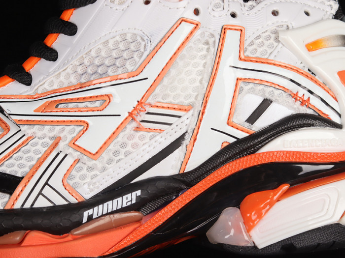 blcg runner sneaker