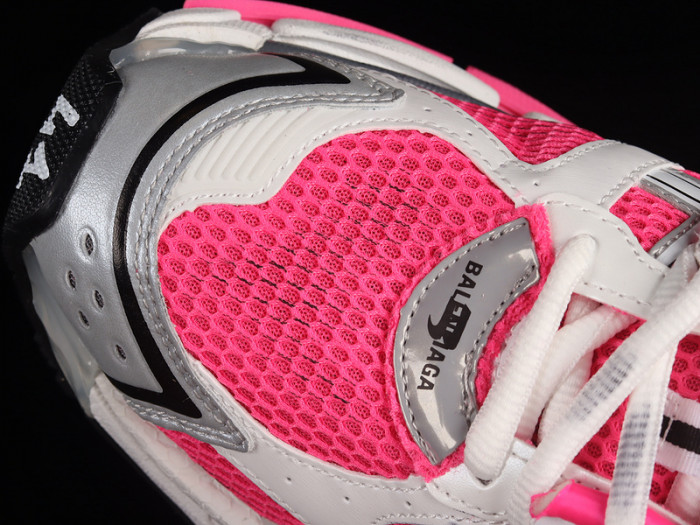 blcg runner sneaker