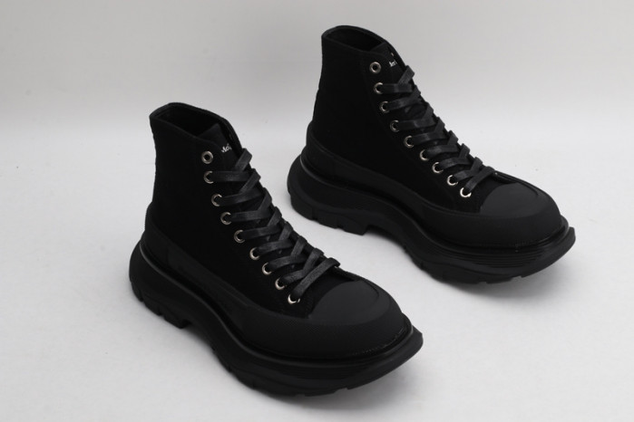 mcqueen tread slick