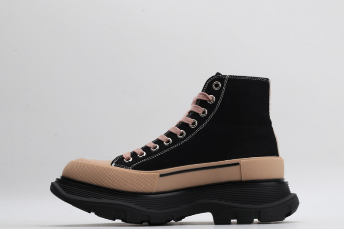mcqueen tread slick