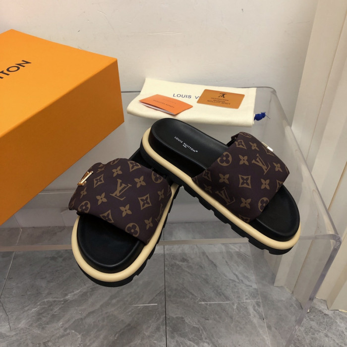 LOU1_TON POOL PILLOW COMFORT MULE (EU35-EU46)