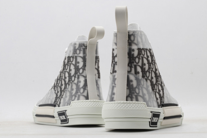 d1or b23 sneaker