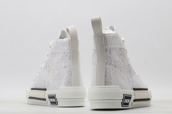 d1or b23 sneaker